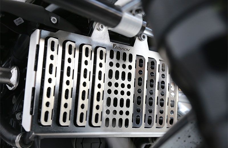 Oil cooler guard net