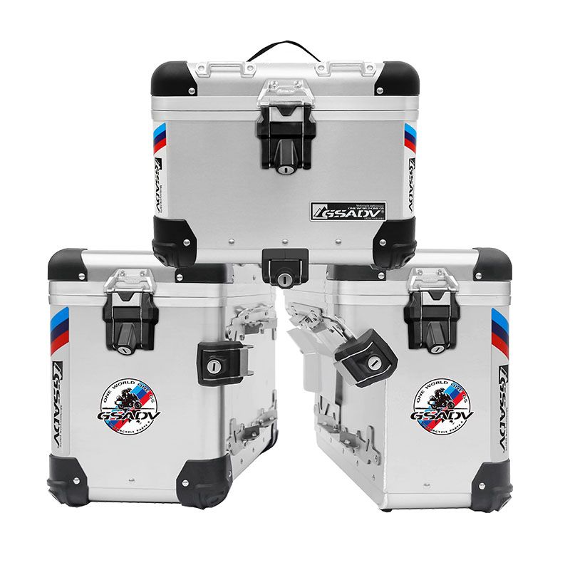 Three cases of zing aluminum-magnesium alloy - Silver