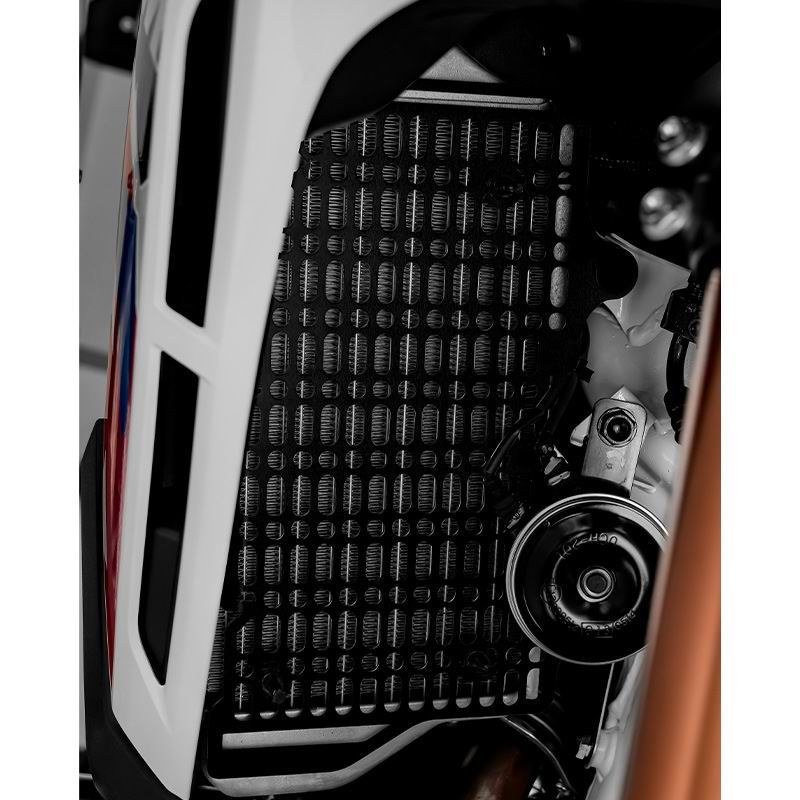 Water tank guard mesh - black