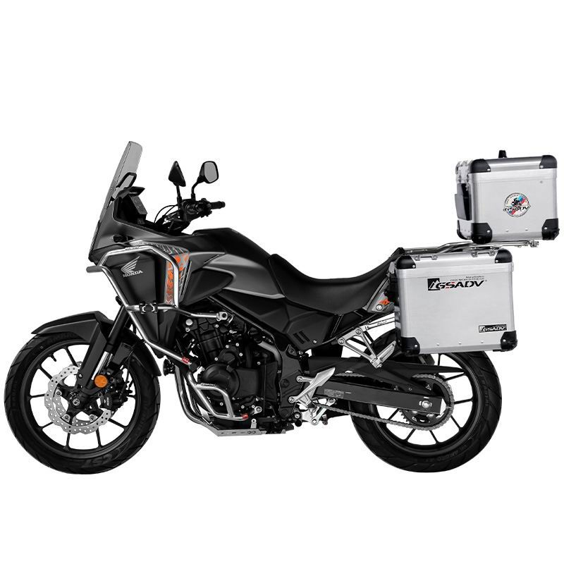 Three cases of zing aluminum-magnesium alloy - Silver